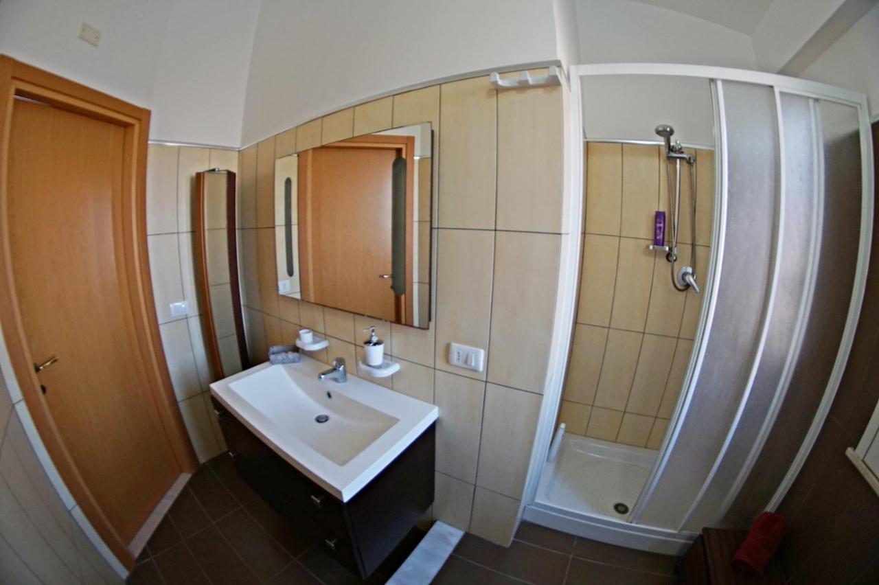 Holiday House Villa AleGiù Marzamemi Reitani Esterno foto